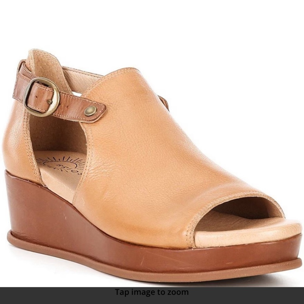 Brioso Lina Wedge Shooties Brown size 6.5